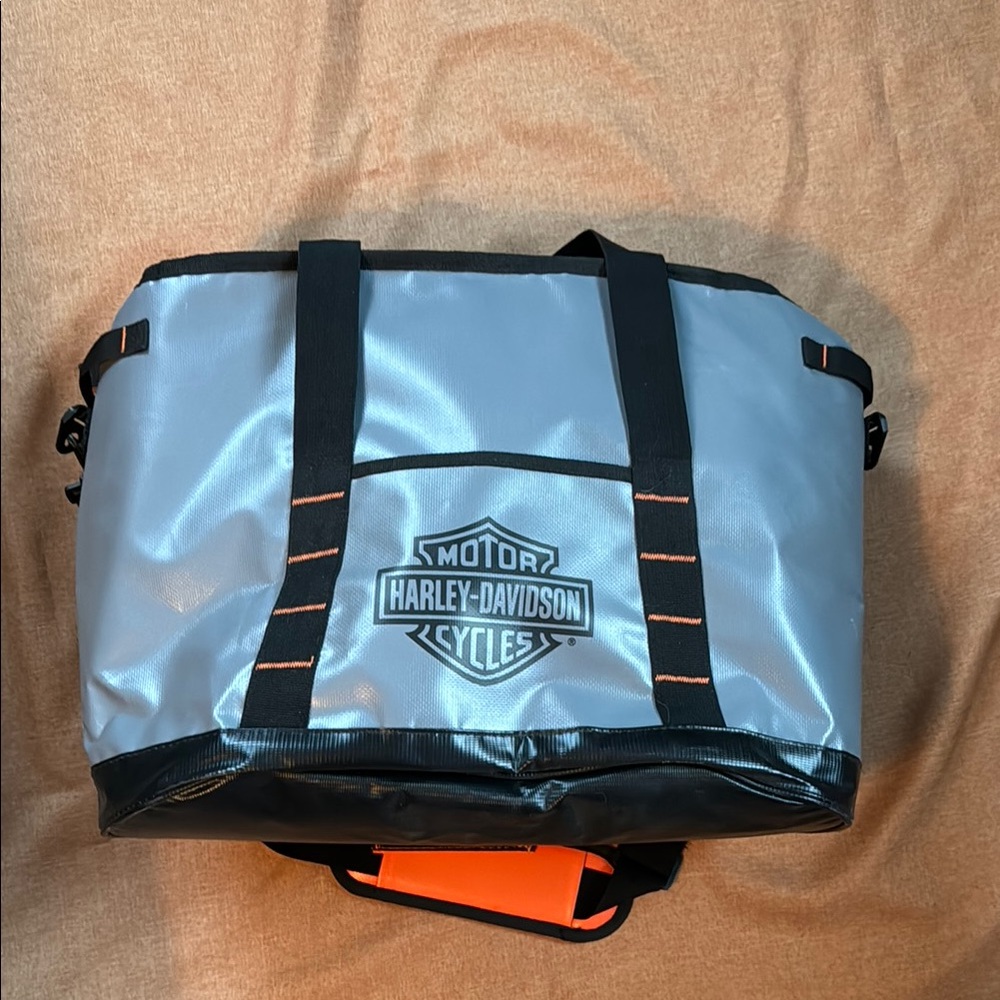Harley-Davidson Zippered Insulated Cooler Bag NWOT